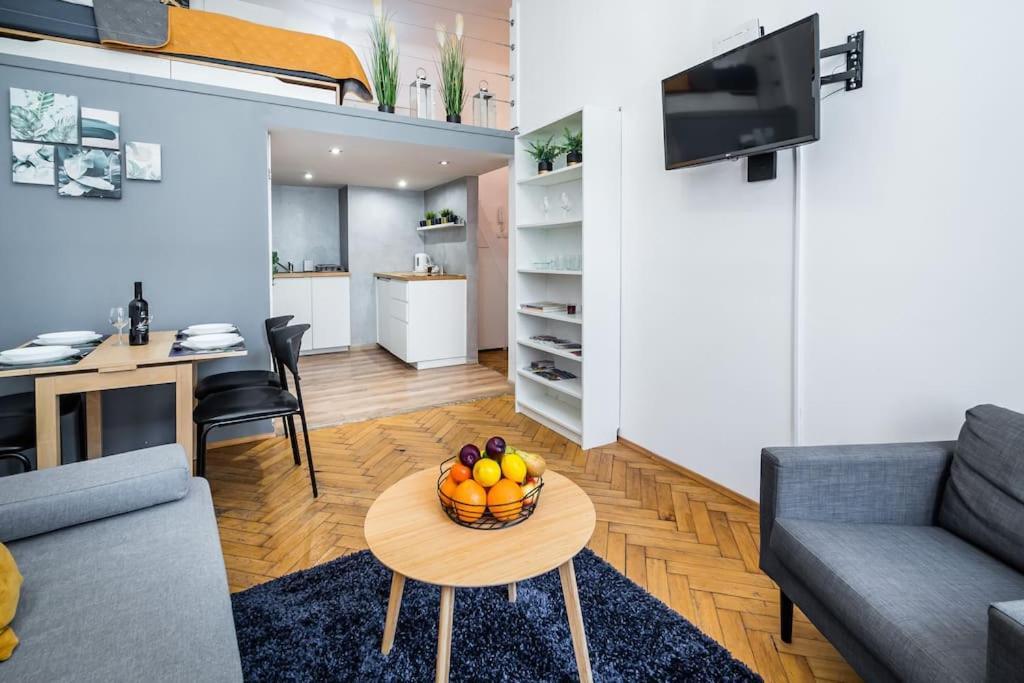 Royal City Apartment 40 M2 Kraków Exteriör bild