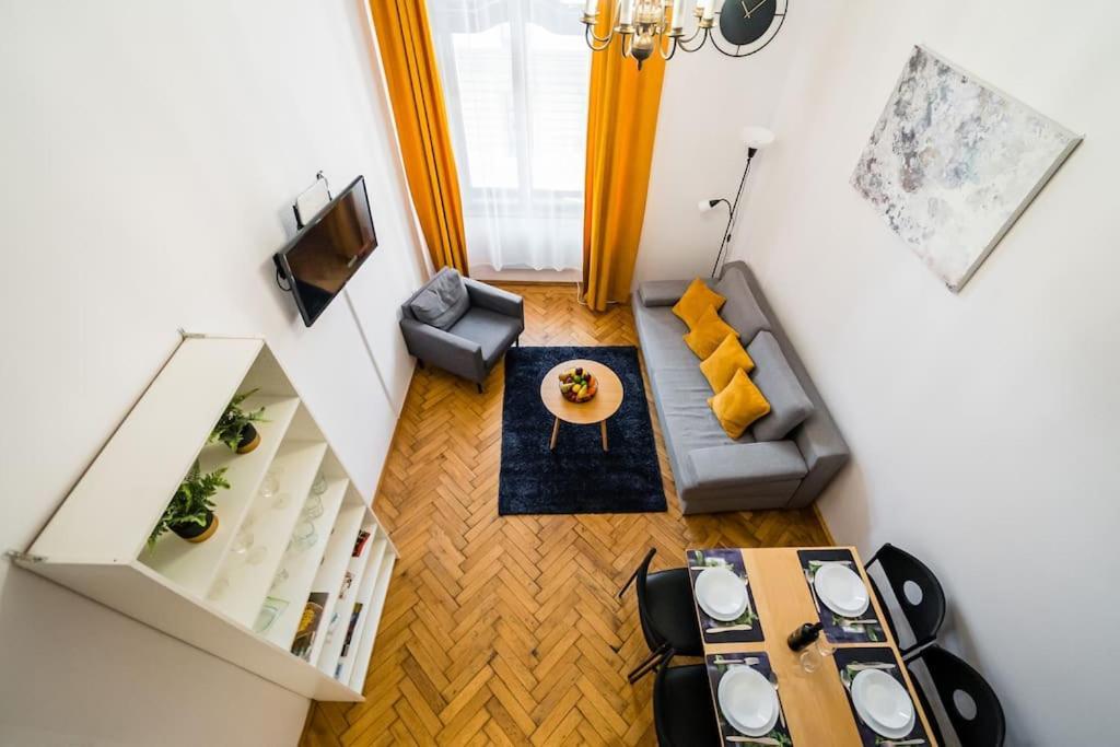 Royal City Apartment 40 M2 Kraków Exteriör bild